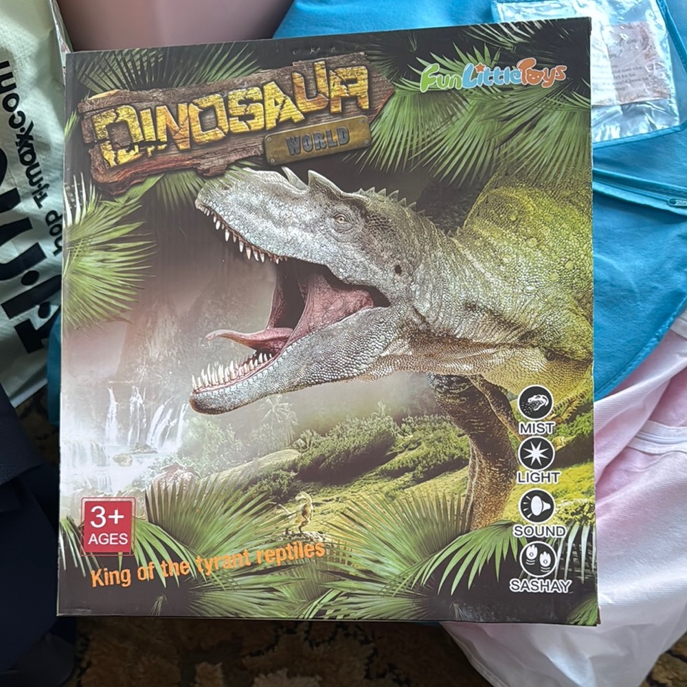 Dinosaur Designs Dinosaur World Playset - Green and Brown